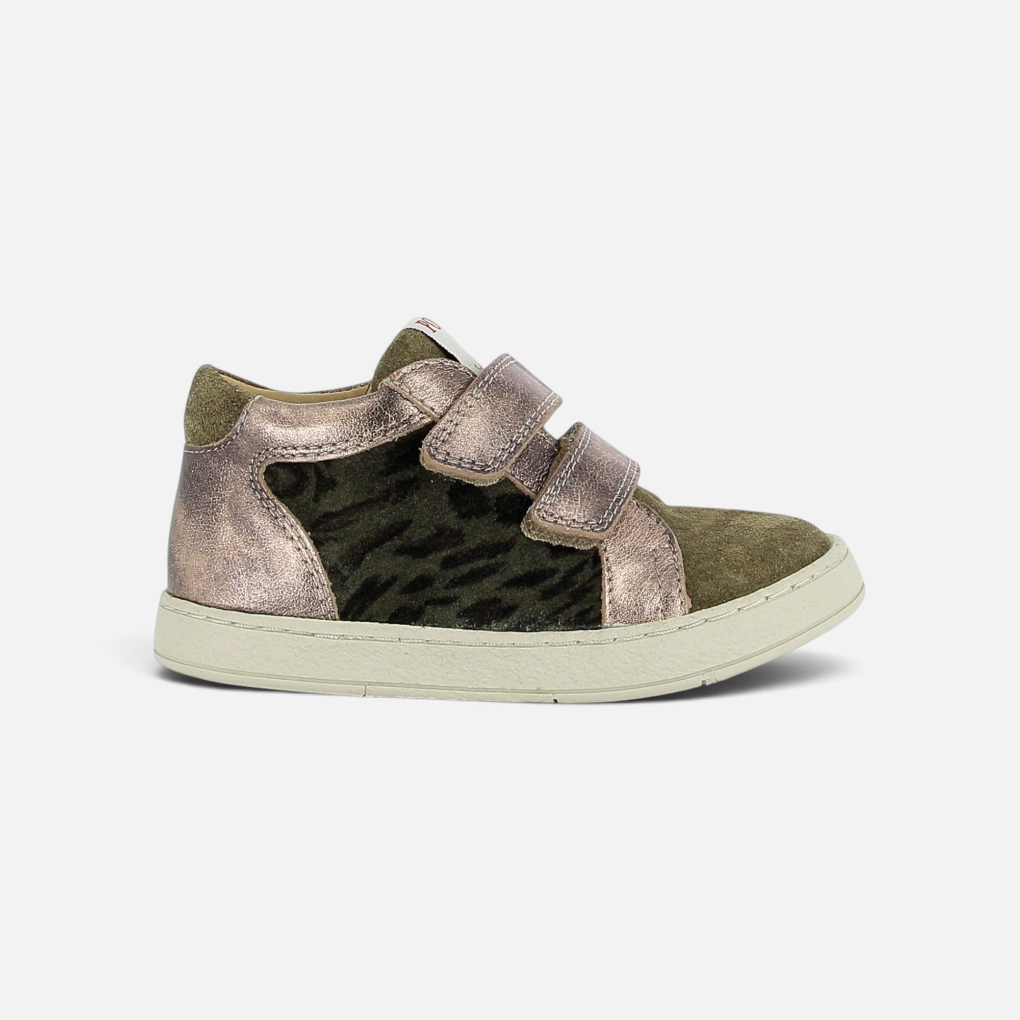 pom-d-api-mousse-easy-top-basket-fille-velours-savana-truffle-kaki image 4
