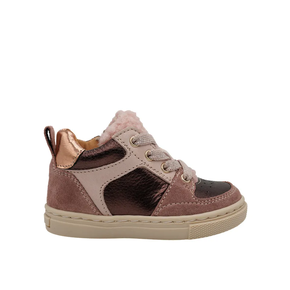 babybotte-arielle-chaussure-premiers-pas-fille-bordeaux image 1