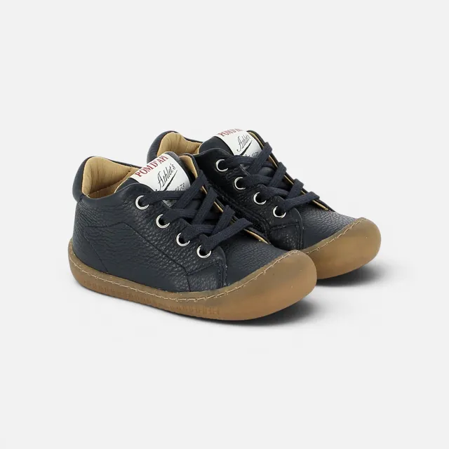 pom-d-api-yaka-walk-chaussure-premiers-pas-gar-on-bleu-marine image 1