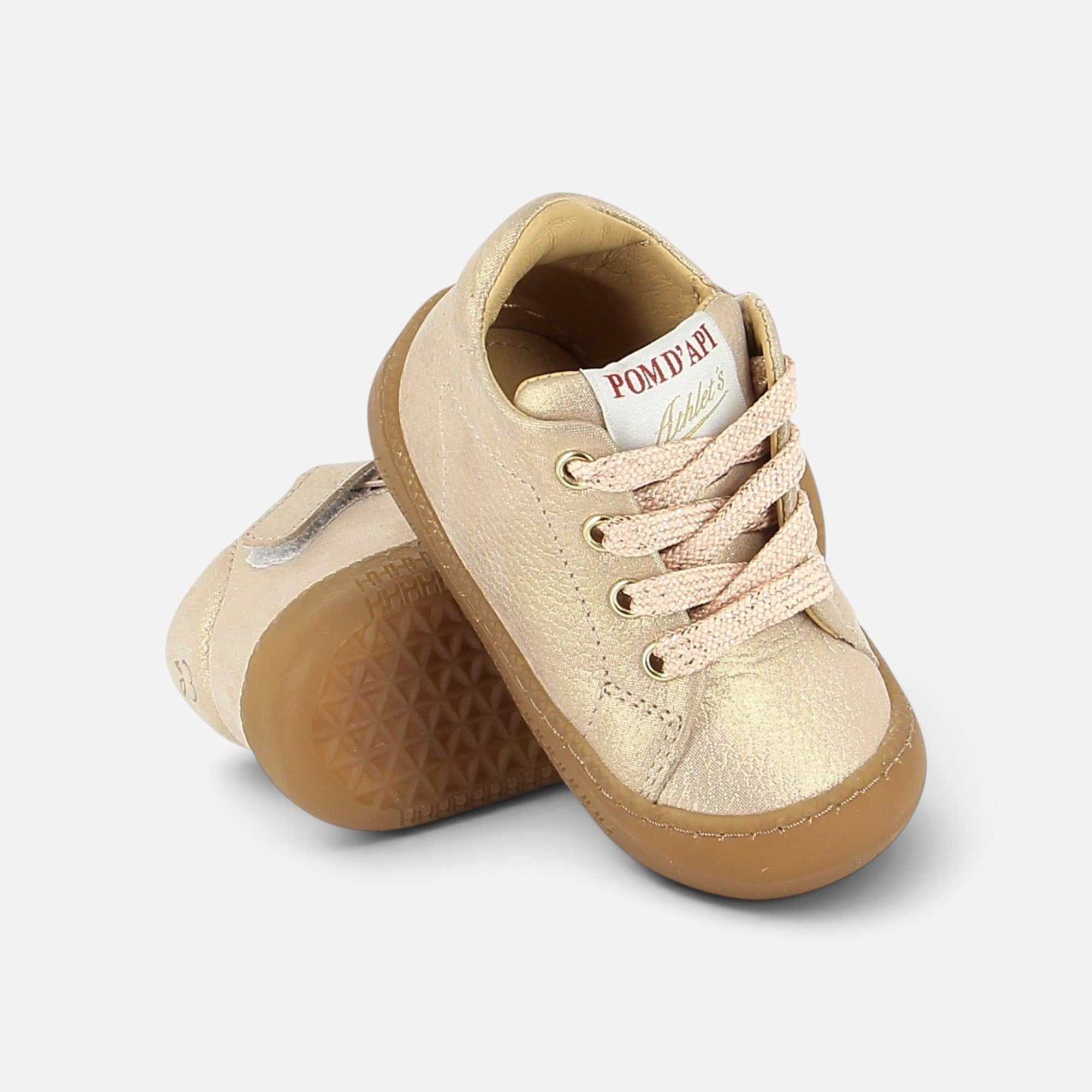 pom-d-api-yaka-walk-chaussure-premiers-pas-nude-laminato-grain image 3