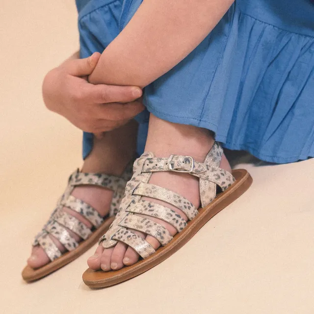 pom-d-api-plagette-strap-sandale-cuir-fille-bianco-platino image 1