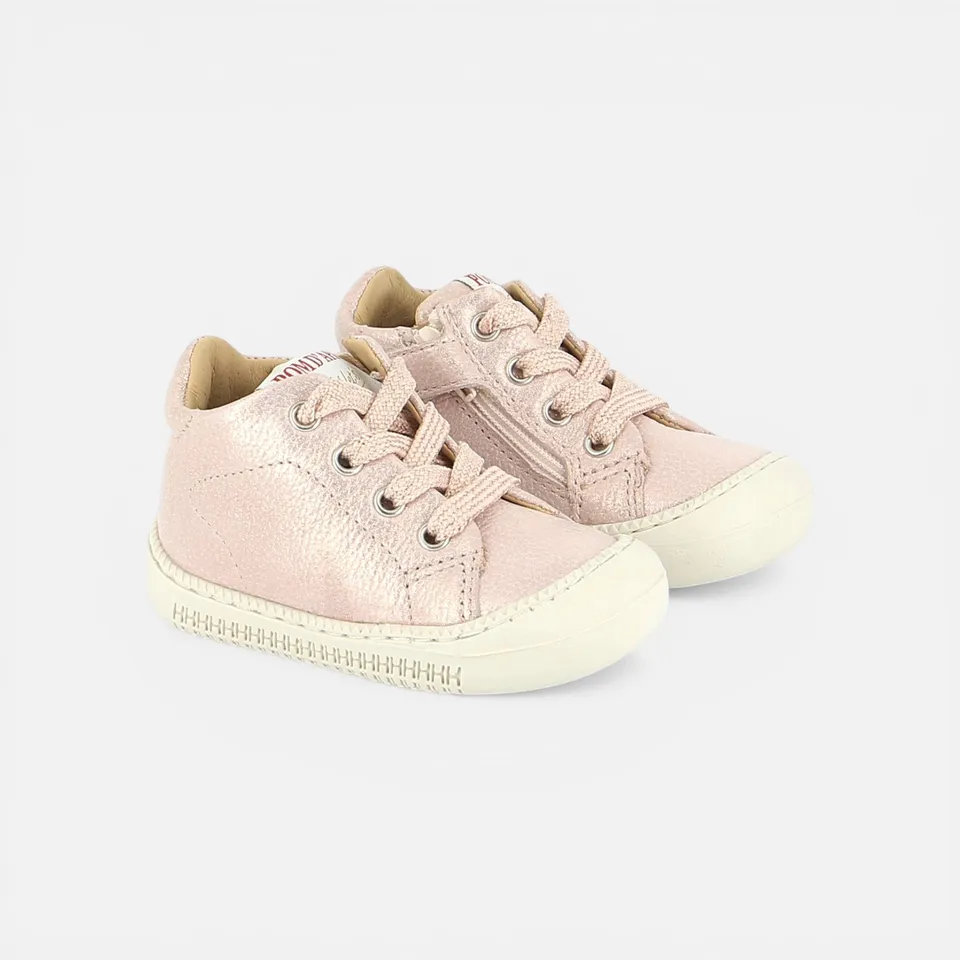 pom-d-api-yaka-walk-chaussure-premiers-pas-fille-pink-barefoot image 1