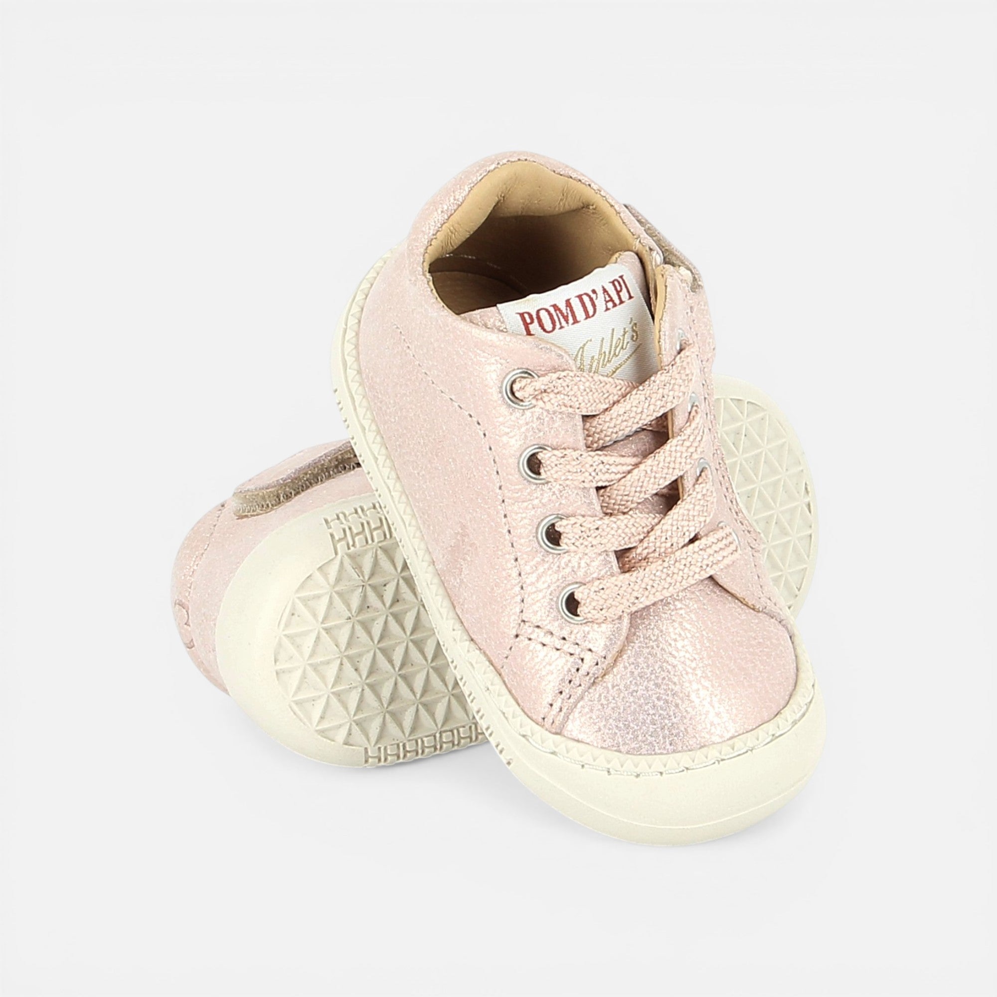 pom-d-api-yaka-walk-chaussure-premiers-pas-fille-pink-barefoot image 3