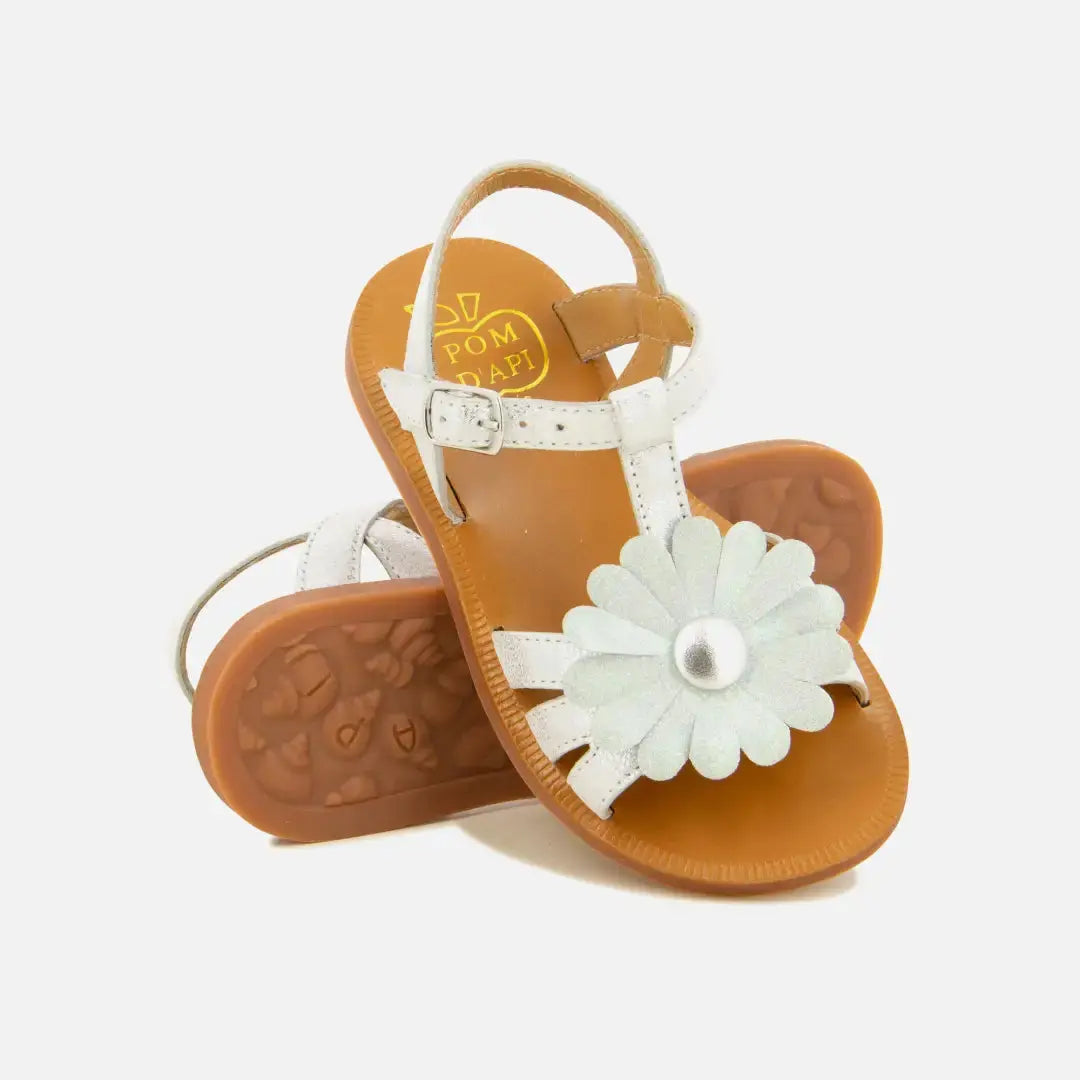 pom-d-api-plagette-big-flo-sandale-fille-blanc-argent-fleur image 2