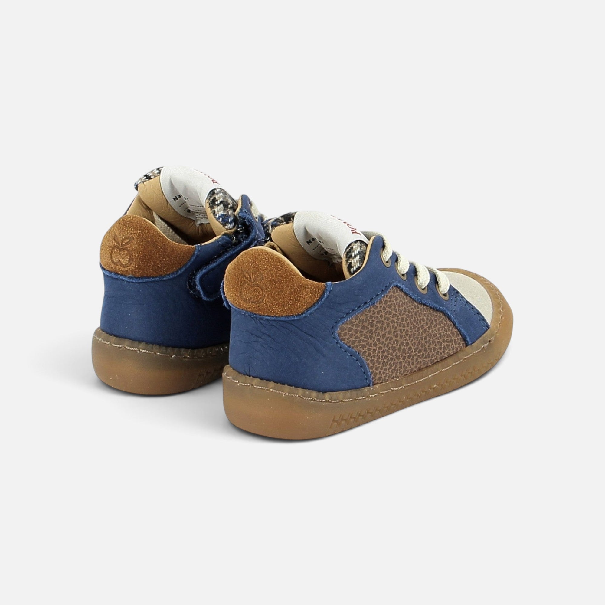 pom-d-api-yaka-star-chaussures-premiers-pas-gar-on-nubuck-bleu image 2