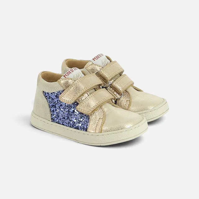 pom-d-api-mousse-easy-top-basket-fille-platine-azul-dor image 1